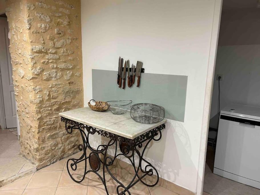 Vila Demeure En Pierre Avec Piscine Privee Etauliers Exteriér fotografie